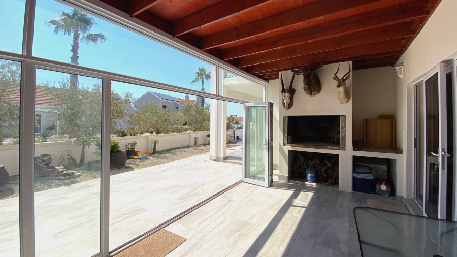 4 Bedroom Property for Sale in Port Owen Western Cape